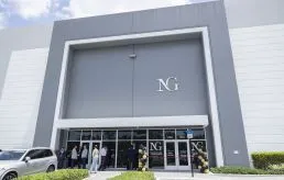 NG KÜTAHYA SERAMİK, ABD’DE 8,5 MİLYON DOLAR DEĞERİNDE DAĞITIM MERKEZİ VE SHOWROOM AÇTI!